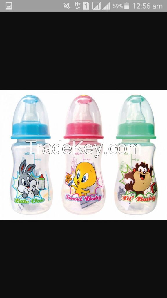 Plastic baby feeding bottle 