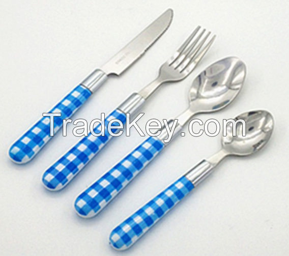 stainless steel flatware set with plastic handle in different packing.