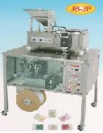 Tablet automatic pre-packing machine
