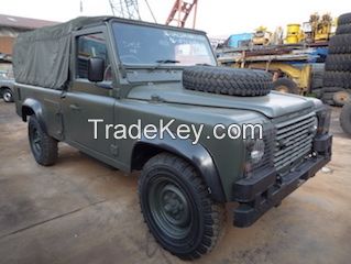 LAND ROVER DEFENDER 110