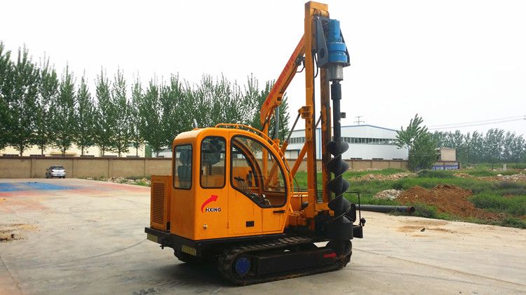 Flat clay auger driver for civil construction