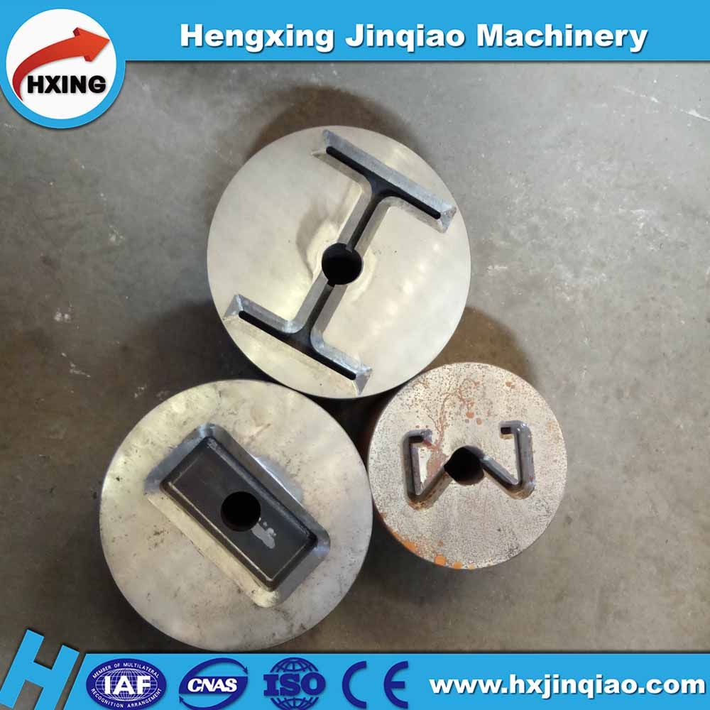 Single cylinder Hydraulic pile driver for solar plant foundation