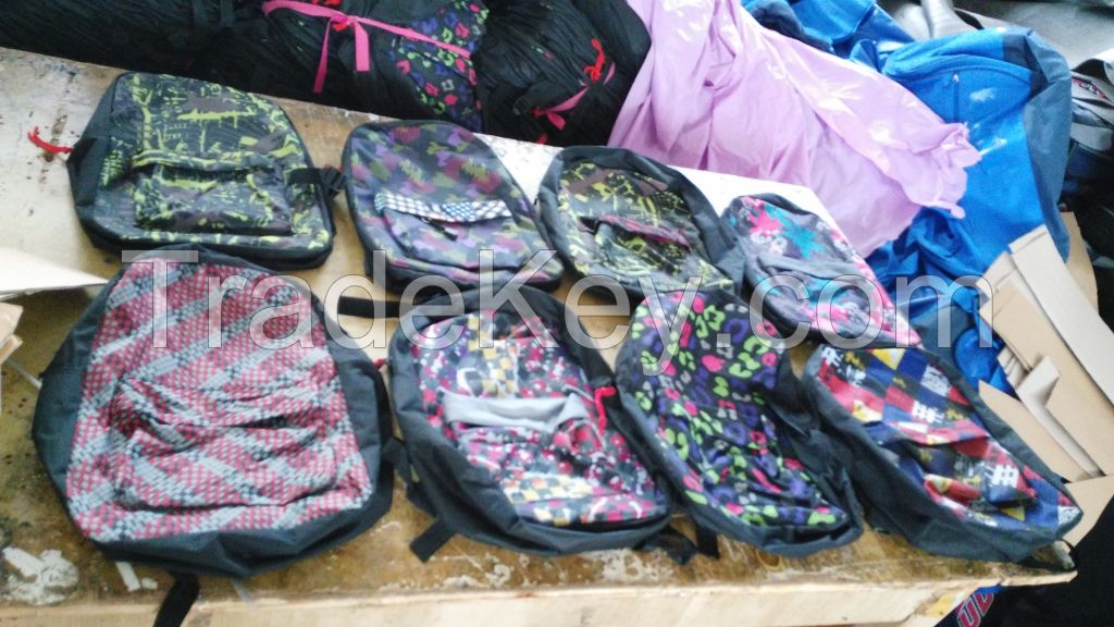 stock bags,school bags,cheap bags,stocklots,stock,gifts