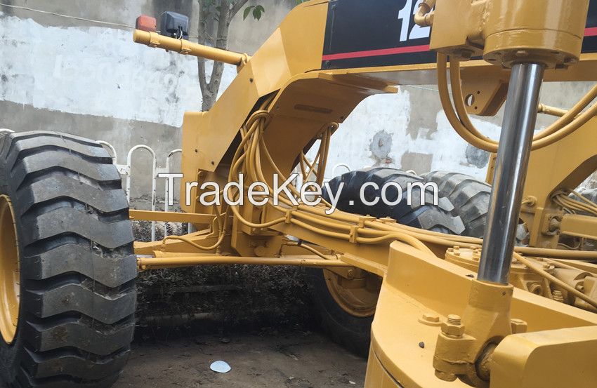 Used Caterpillar grader 140H