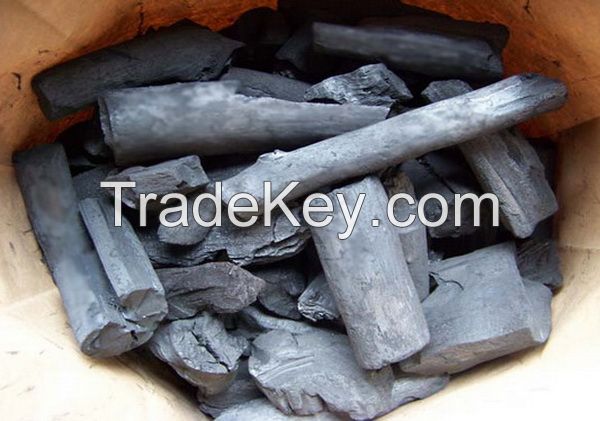 Barbecue Lumped Hardwood Charcoal