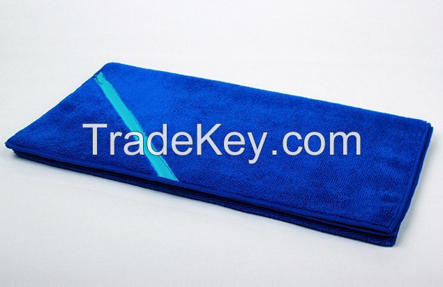 Micro Fiber Sports towel with zipper pocket