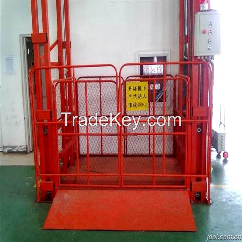 Vertical Chain Cargo Lift