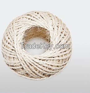 Wellington Cordage 11345 1/4-Inch X 100-Feet Natural Fiber Twisted Sisal Strand Rope / Twine