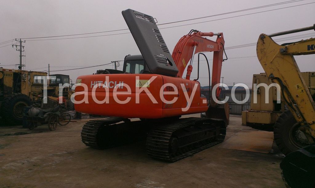 Used Hitachi ZX200 Excavator in Working Condition