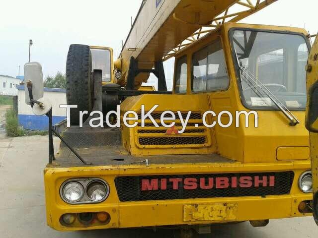 Used TADANO TL-300E 30tons Crane