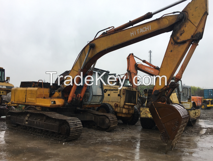 1Used Hitachi EX200-1 Excavator