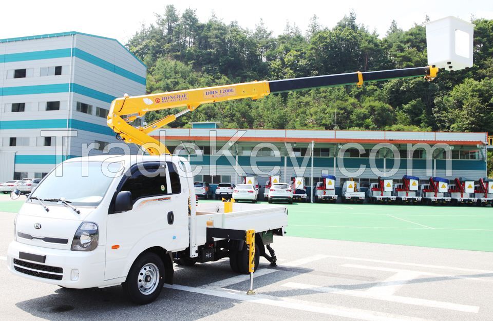 Dhs1200l Truck Mounted Aerial Work Platform Boom Crane Work Bucket