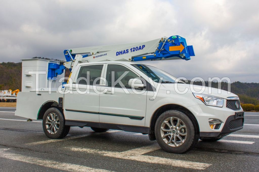 Articulated aerial platform DHA102AP/DHAS120AP with pick-up truck