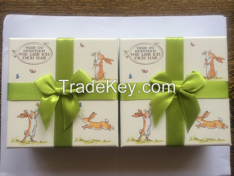 Cardboard Paper Gift Set Boxes with Eco-Friendly Material