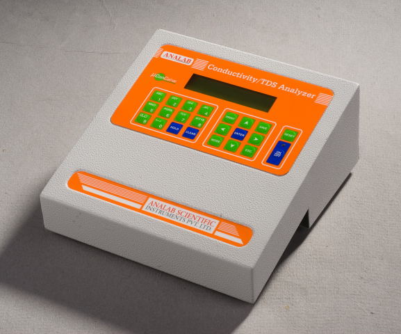 Microcontroller Conductivity/TDS/Resistivity Analyser