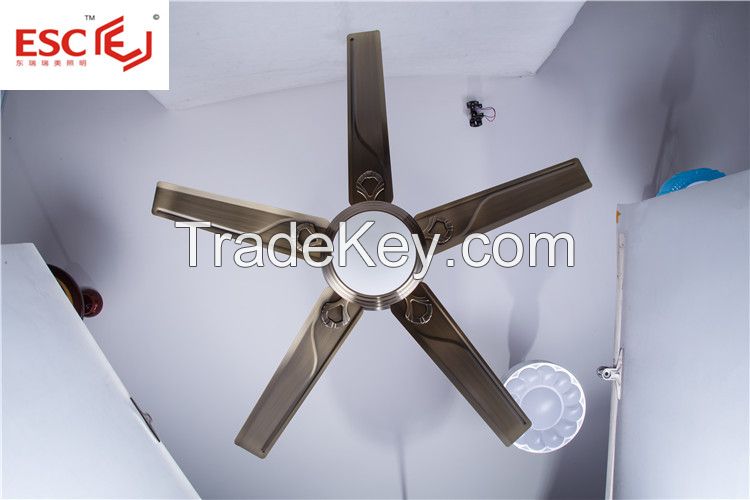 new desigend modern ceiling fan with led light simple style