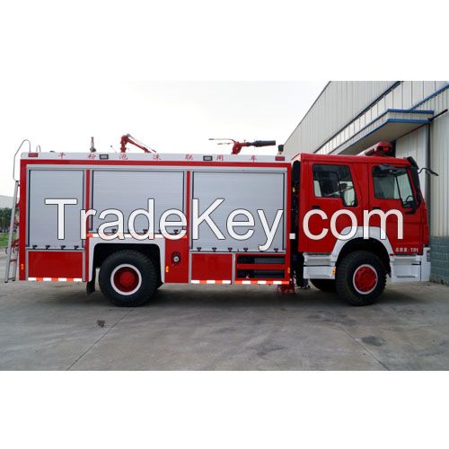 Fire-extinguishing combined foam-powder tanker