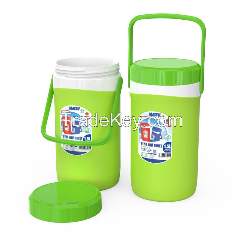 Plastic thermal insulated bottle-Duy Tan Plastics made in Vietnam-High quality-Competitive price-100% new Resin
