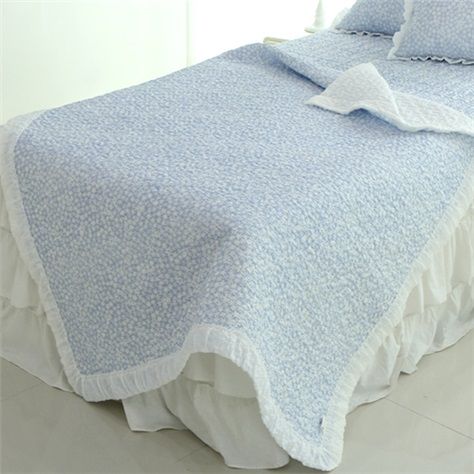 Slim summer quilt frilly flower bedding - blue