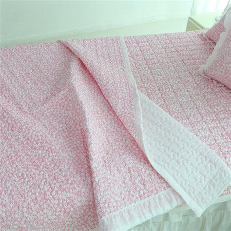 Slim summer quilt frilly flower bedding - pink