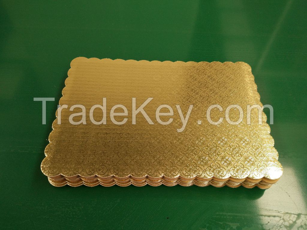 Gold corrugated cake boards