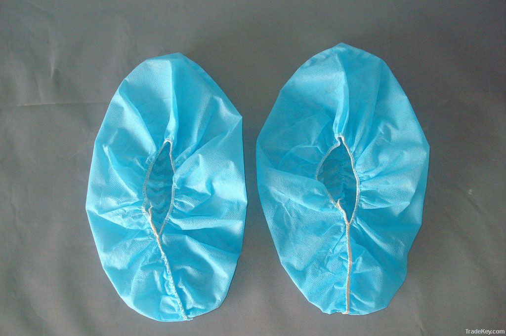 Disposable nonwoven shoe covers