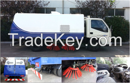 Road sweeper with JMC chassis