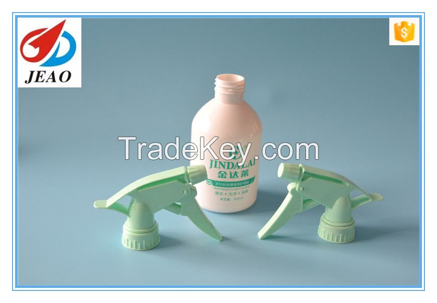 300ml PET plastic white and green water spray bottle joyshaker with spray pump trigger