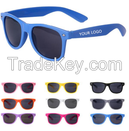 customs wayfarer style sunglasses