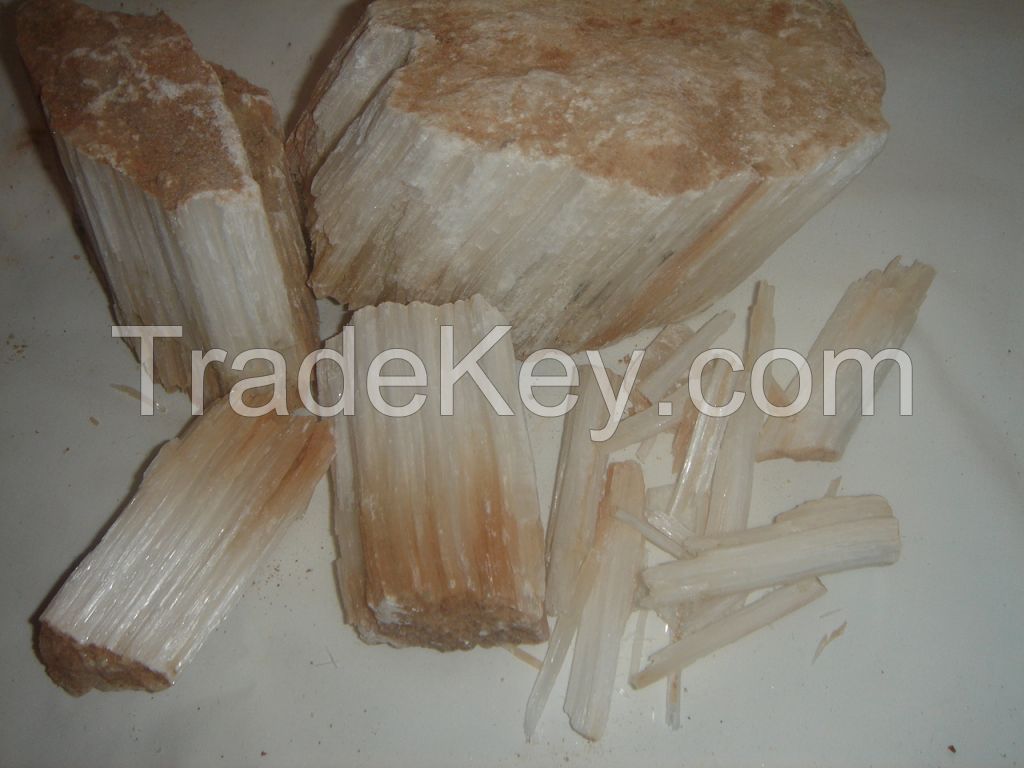 natural pure gypsum stone