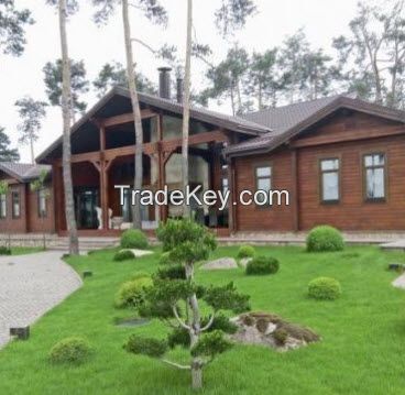 Wooden house prefabricated from laminated veneer lumber, solid pine factory