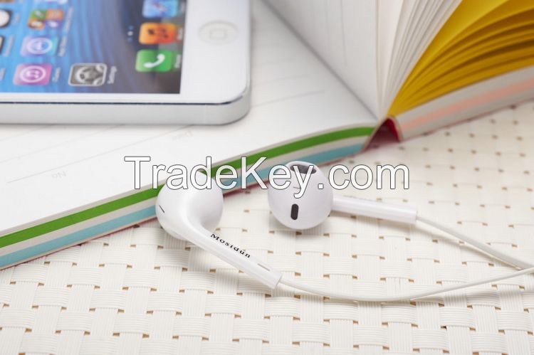 High Quality Popular Flat Cable Plastic Box Packed Intelligent Earphone carry microphones for Cell-phone