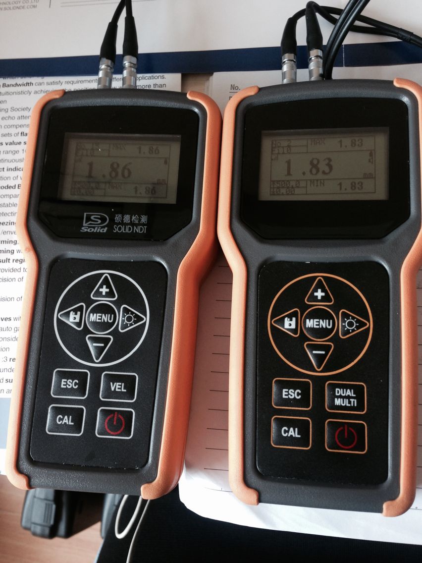 Ultrasonic thickness gauge 