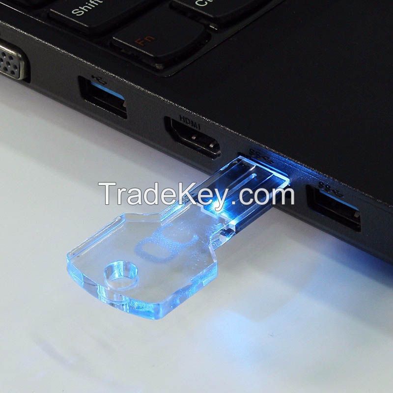 Crystal Customized USB Stick 32GB Glowing LOGO Key Shape