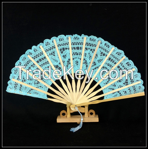 Hand Embroidery Bamboo Based Craft Lace Fan For Western Style Court Wedding