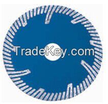 Sintered turbo blade with slant protect teeth for granite