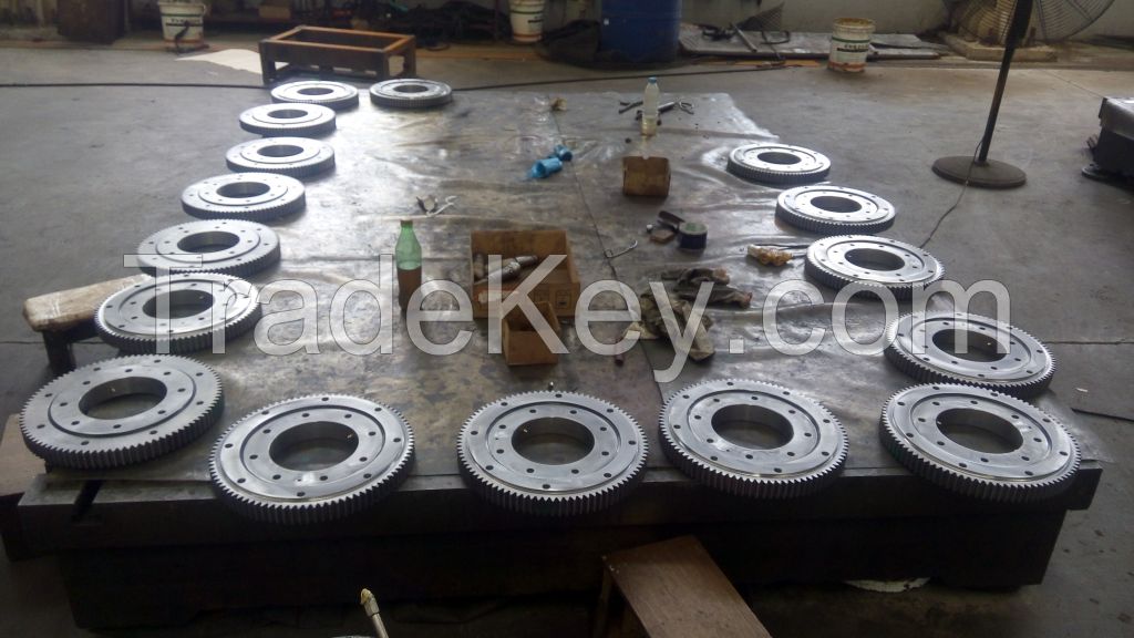 slewing bearing single row four-point contact ball