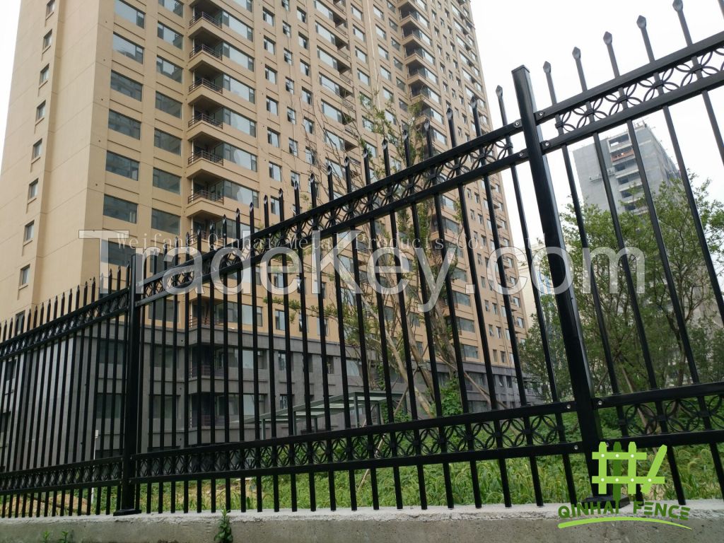 1.8*2.4m Boundary Fences and Galvanized Fence