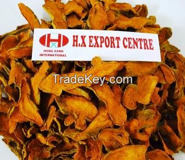 dried slices turmeric