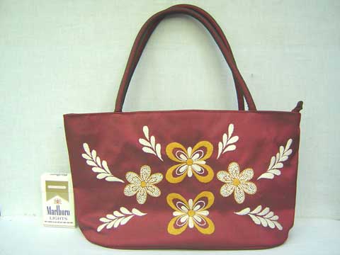 Big hand-embroidery silk bag