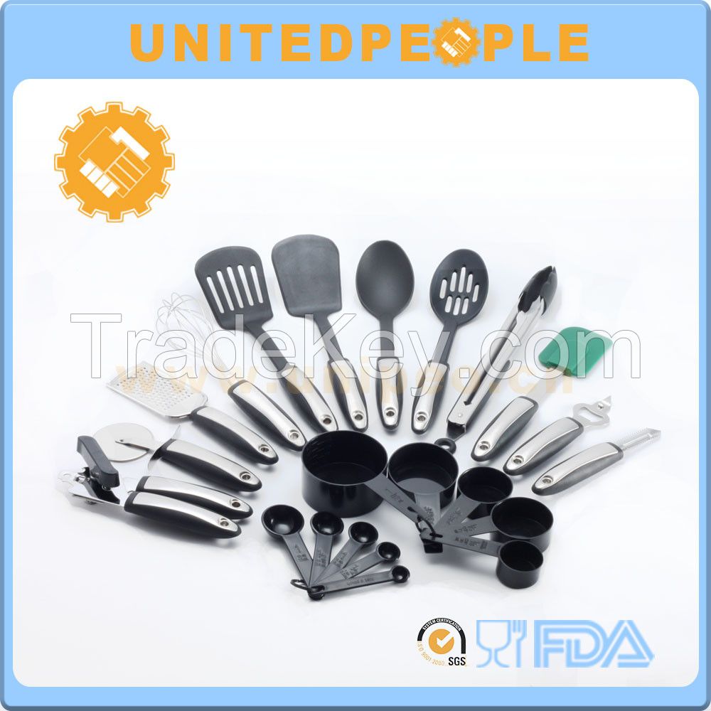 Amazon 22 piece kitchen utensil gadget set