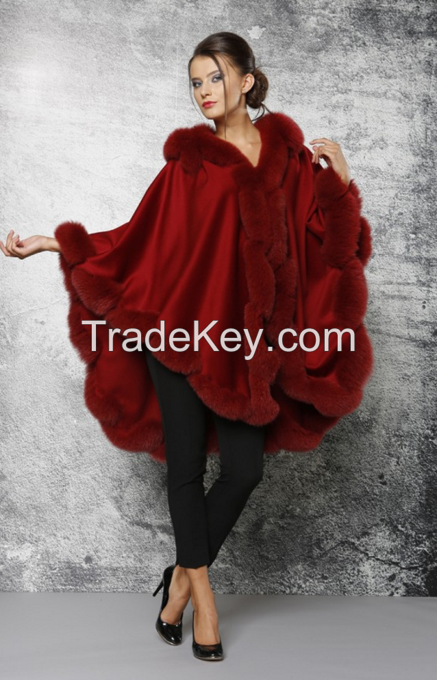 WOOL CASHMERE CAPE WITH  FOX COLLAR AND HOOD