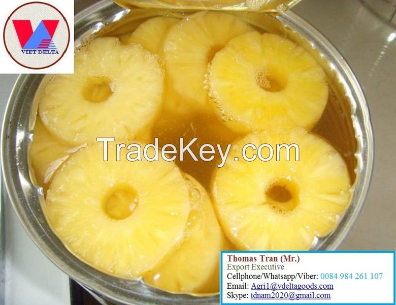 Canned Slice Pineapple In Light Syrup