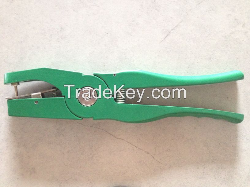 Animal ear tag Plier