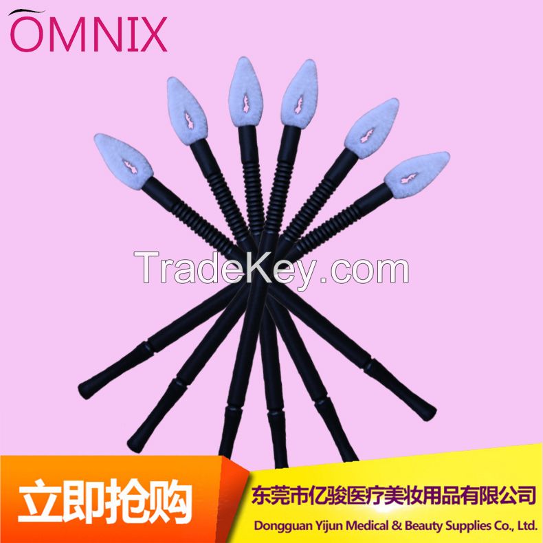 Factory in stock wholesale new model disposable lip gloss brush Lipstick Gloss Wands Applicator Brush Makeup Tool Heart shape