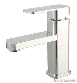 Single-Handle Lavatory Faucet