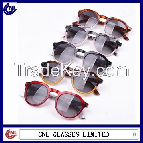 Fashion hotsell eyewear wholesale