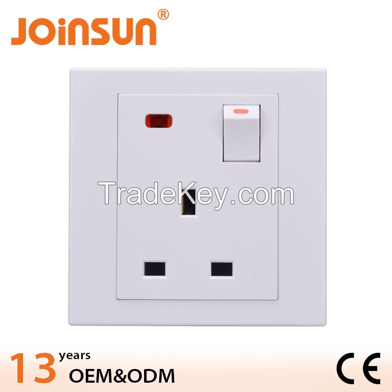 CE white UK 3-pin with neon electrical outlets types