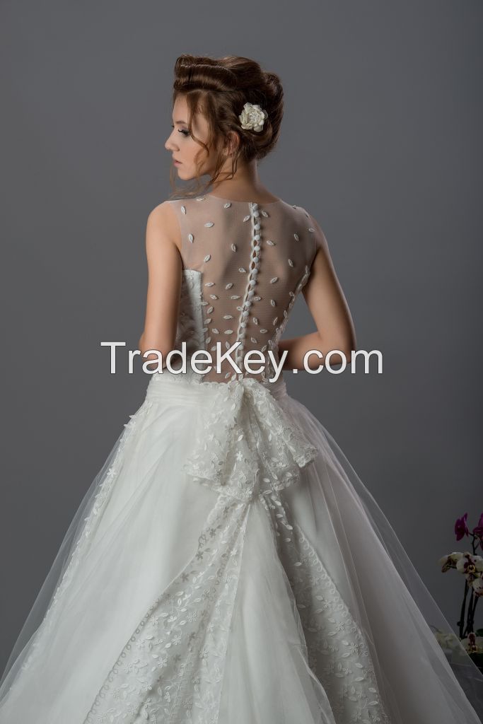 Modern wedding dress