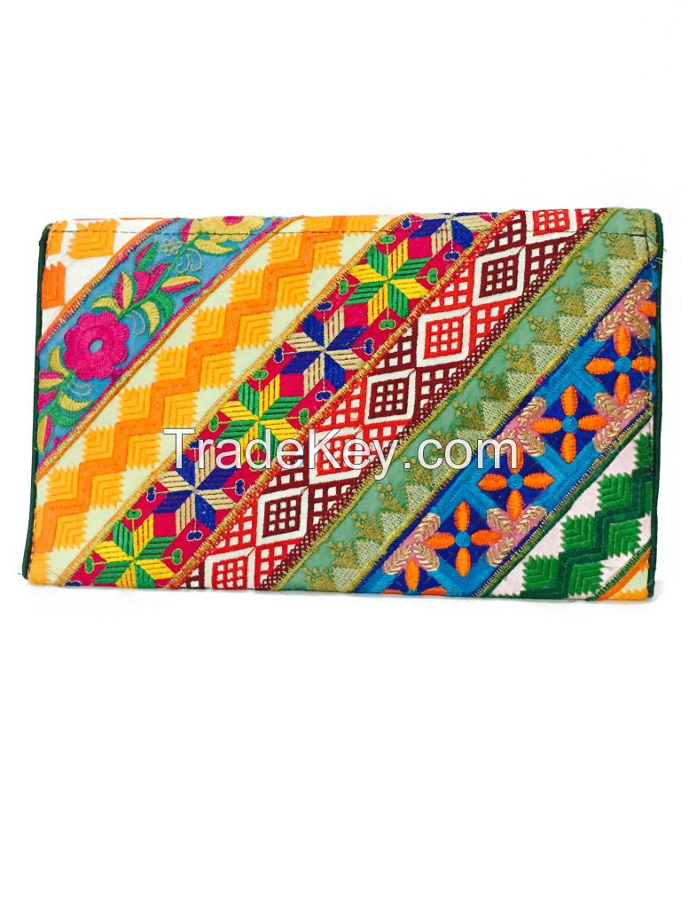 Traditional clutches